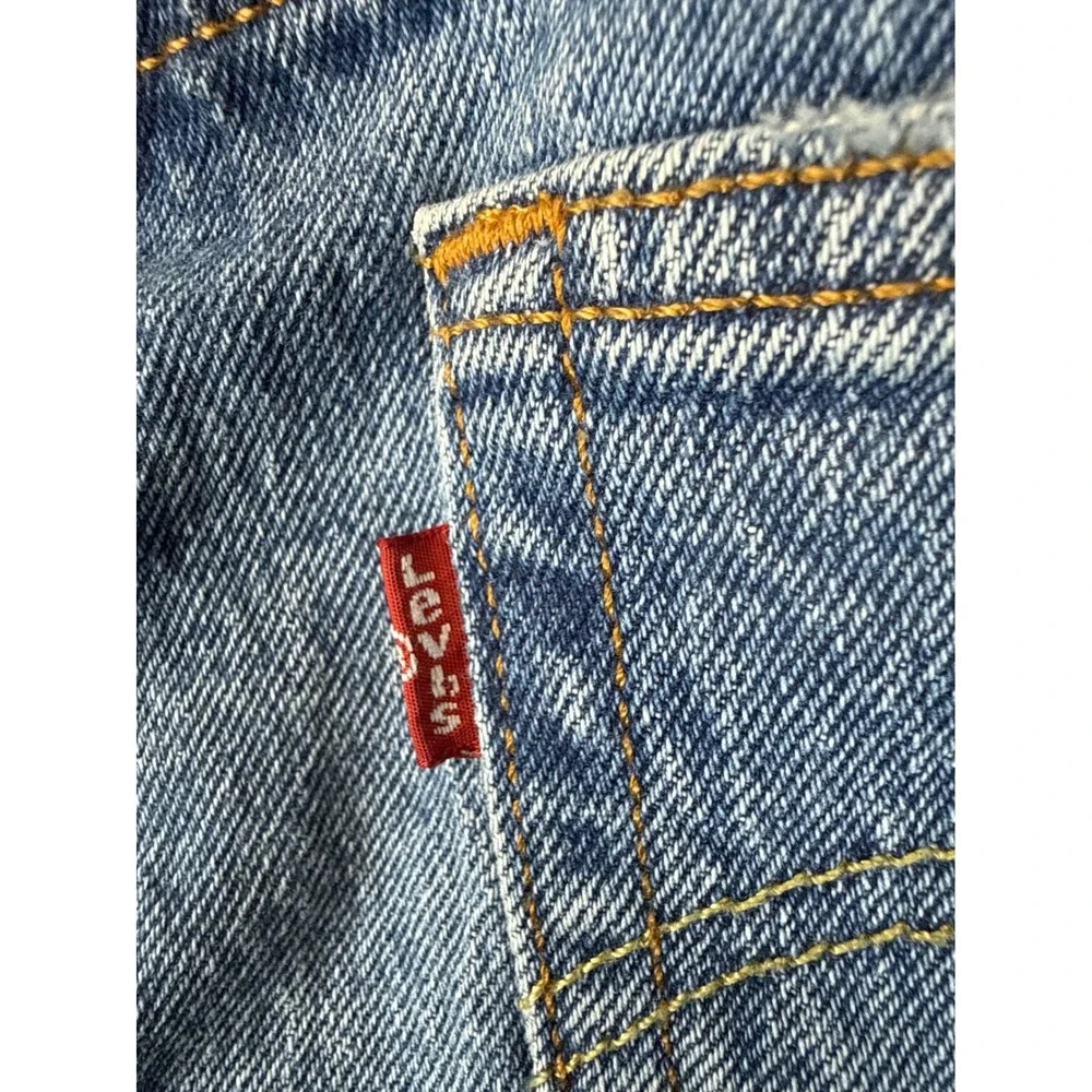 Levi's 501 Original Fit Jeans Men 30 Blue Straight Leg Button Fly Denim Academia